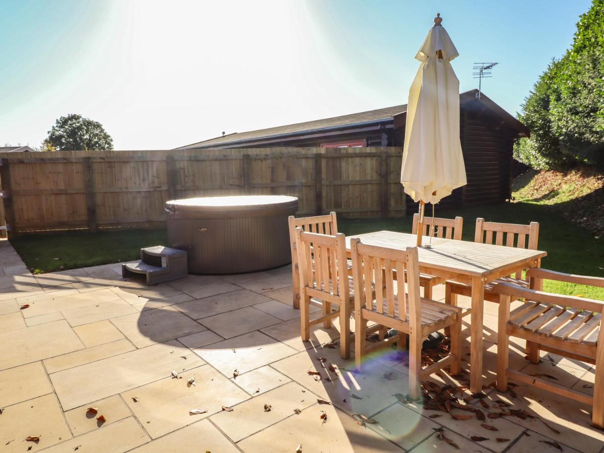 Holly Lodge Oakham Εξωτερικό φωτογραφία